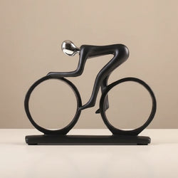 Cycling: 8.7 x 7.1 inches (22 x 18 cm)