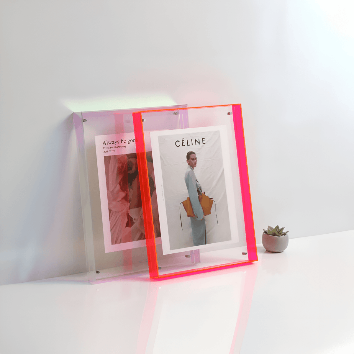 LucentFrame | Minimalist Clear Acrylic Photo Frame Display Stand