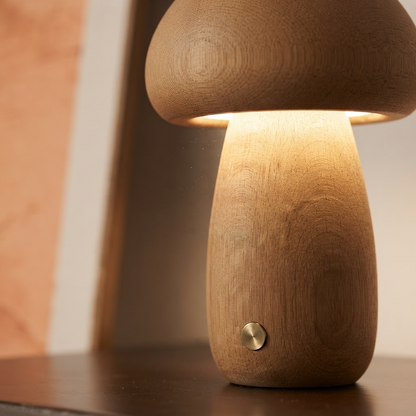 MushLume | Drewniana lampka nocna LED o fantazyjnym, zabawnym designie